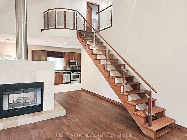 2384 Champlain Rd, House other with 3 bedrooms, 2 bathrooms and 6 parking in Tiny ON | Image 4