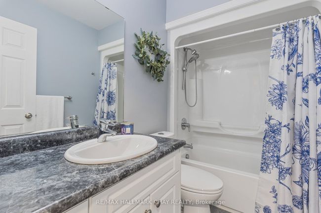 8 Penny Lane, House other with 3 bedrooms, 2 bathrooms and 6 parking in Wasaga Beach ON | Image 24