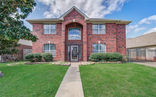 6626 Sunrise Valley Ln, Houston, TX, 77083-7385 | Card Image