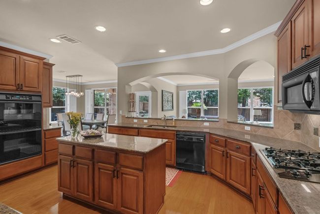 12709 Pinto Chase Ct, House other with 5 bedrooms, 4 bathrooms and 6 parking in Austin TX | Image 5