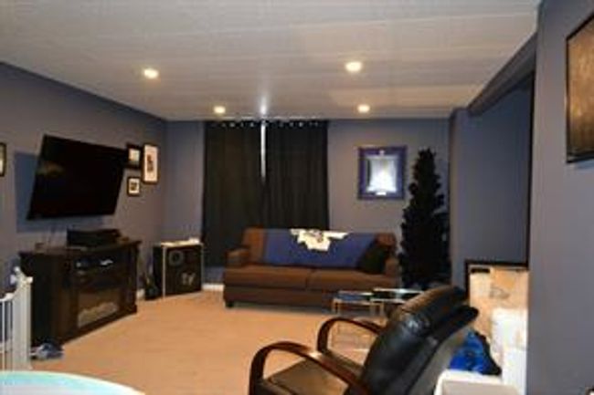 6826 - 59 Street Close, House detached with 3 bedrooms, 3 bathrooms and 2 parking in Rocky Mountain House AB | Image 20