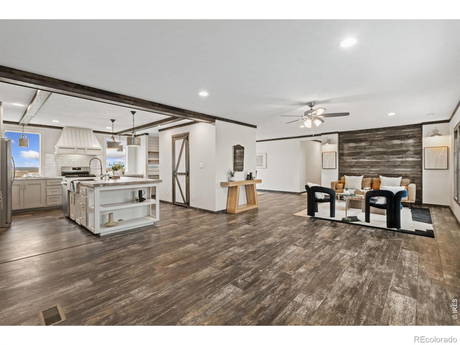 Residential in Briggsdale 3