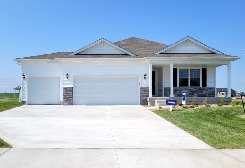 41st St, Altoona, IA 50009