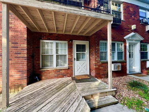 106-4 Colonial Rd, Beacon, NY, 12508-1754 | Card Image