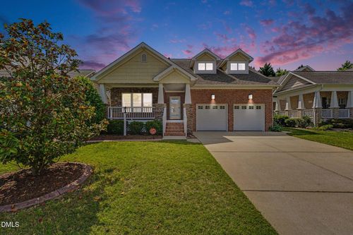 808 Canyoncreek Ln, Fuquay Varina, NC, 27526-5221 | Card Image