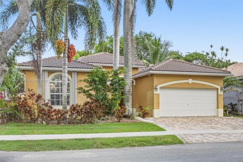 2101 Se 17th Ave, Homestead, FL, 33035-2244 | Card Image