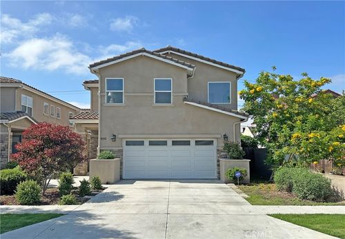 8192 18th St, Westminster, CA, 92683-4008 | Card Image