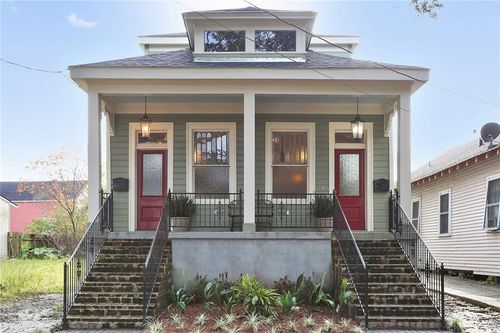 3014 Banks St, New Orleans, LA, 70119-7207 | Card Image