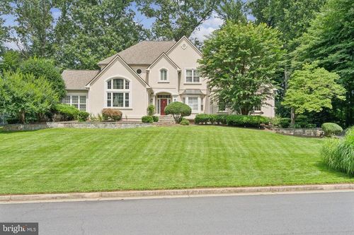 10680 Alliwells Ct, Oakton, VA, 22124-1771 | Card Image