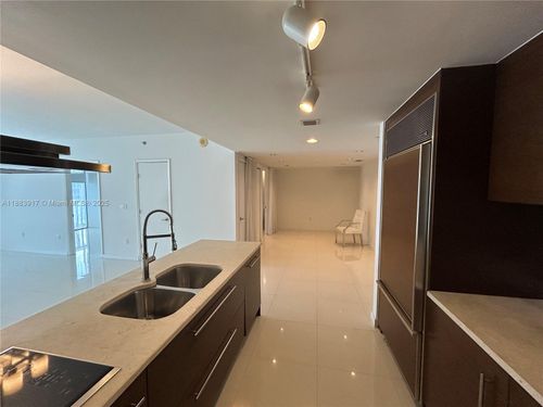 apt-3705-495 Brickell Ave, Miami, FL, 33131-2853 | Card Image