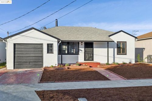 1921 Coalinga Ave, Richmond, CA, 94801-2582 | Card Image