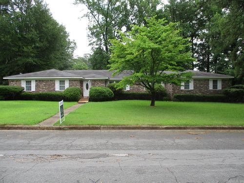 501 Brookridge Dr, Camden, AR, 71701-3109 | Card Image