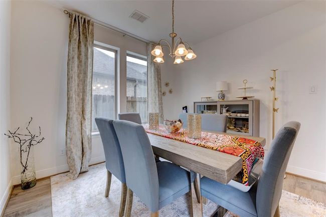 28930 Hauter Way, House other with 4 bedrooms, 3 bathrooms and 2 parking in Fulshear TX | Image 6