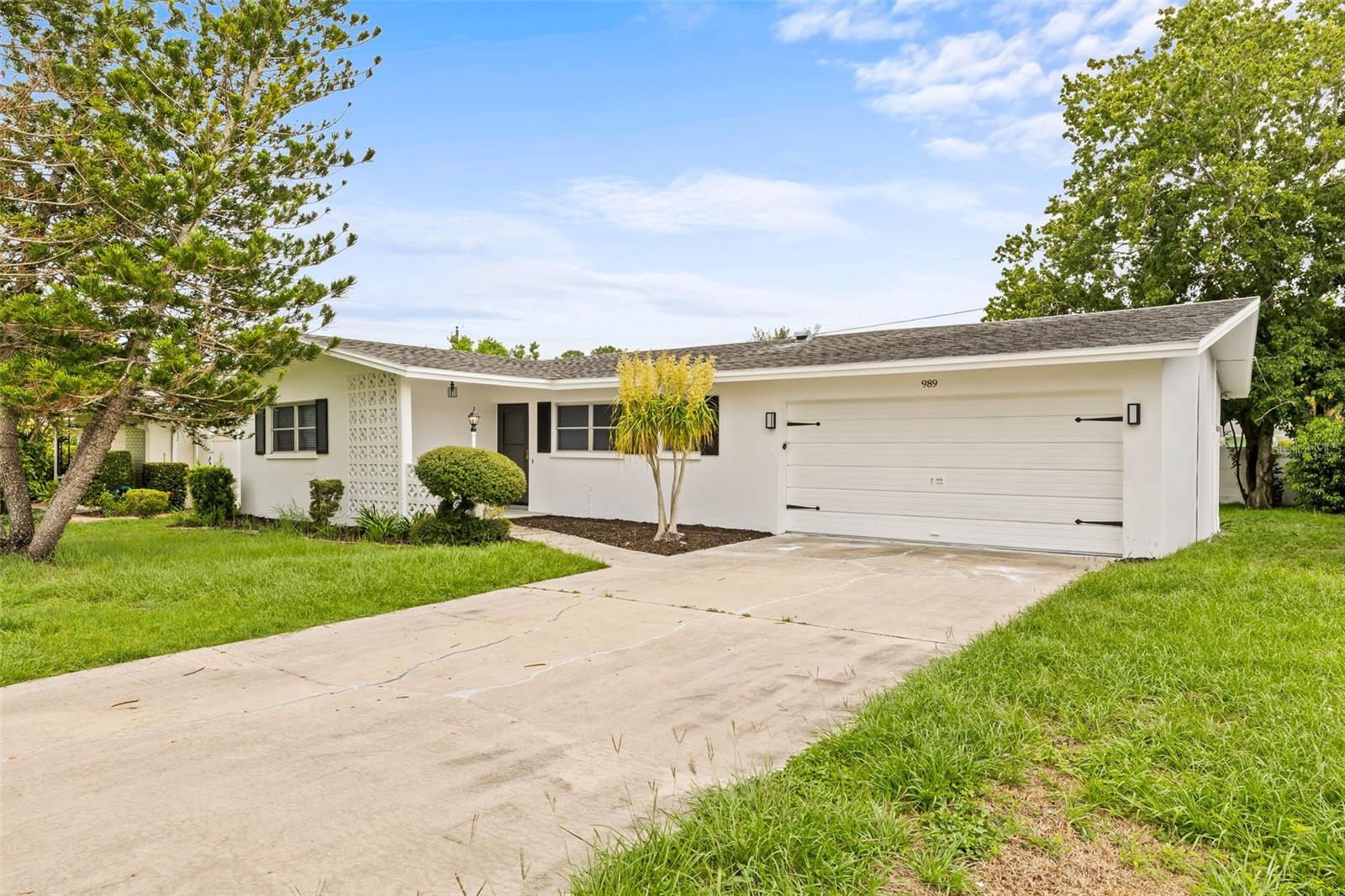 7th Ave, Largo, FL 33770