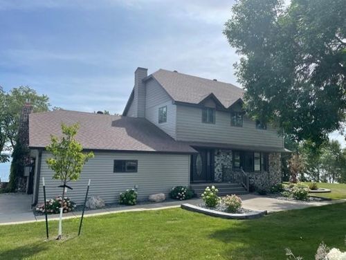 15717 Wermager Beach Rd, Lake Park, MN, 56554-9002 | Card Image