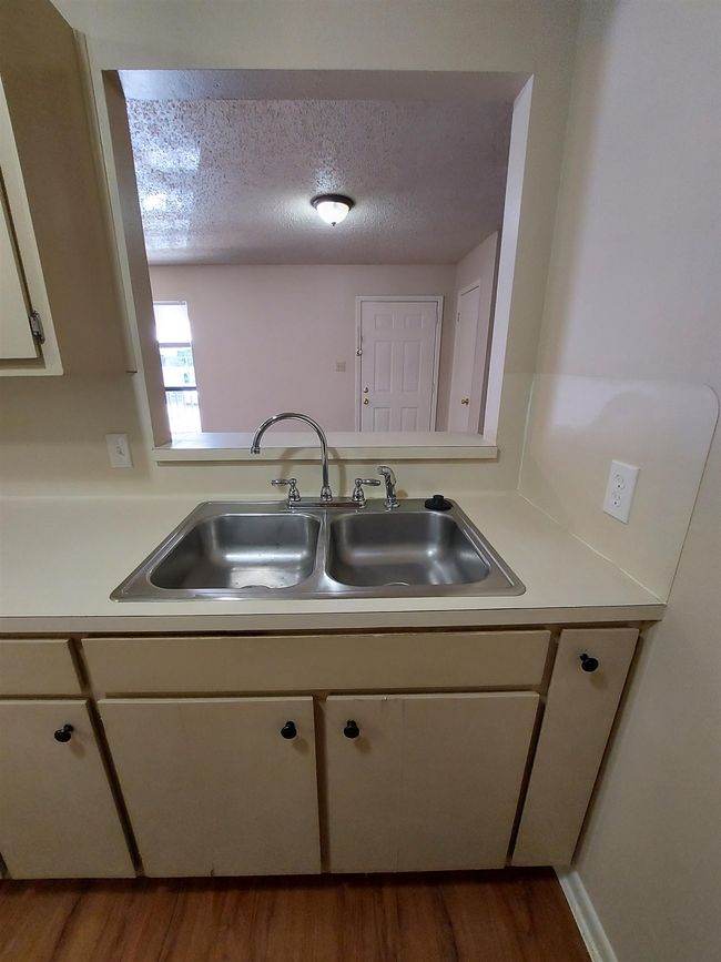 APT-3 - 1600 Stoney Ridge Ct, Home with 2 bedrooms, 1 bathrooms and null parking in Marble Falls TX | Image 7
