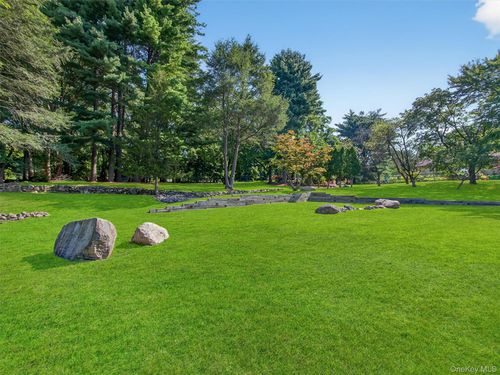 21 Hearthston Ln, Monsey, NY, 10952-5205 | Card Image