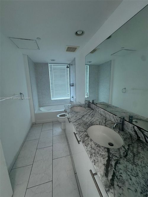 apt-2301-951 Brickell Ave, Miami, FL, 33131-3937 | Card Image