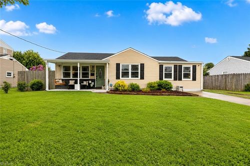 724 Spooner Road, Virginia Beach, VA, 23462 | Card Image
