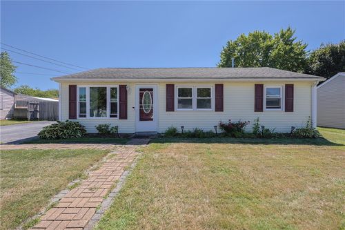 6 Scott Ln, Bristol, RI, 02809-4222 | Card Image