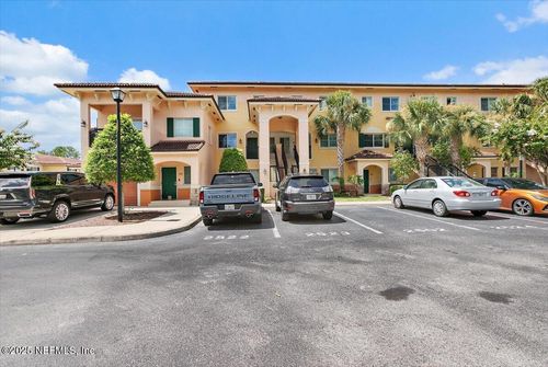 2522-9745 Touchton Rd, JACKSONVILLE, FL, 32246-4487 | Card Image