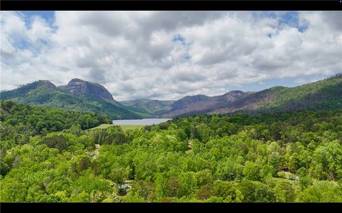 114 Pipe Line Ln, Cleveland, SC, 29635-9757 | Card Image