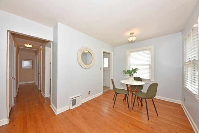 4772 N Diversey Blvd, House other with 3 bedrooms, 1 bathrooms and null parking in Whitefish Bay WI | Image 11