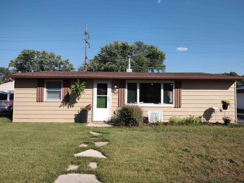 7611 Mildred Rd, Machesney Park, IL, 61115-3035 | Card Image