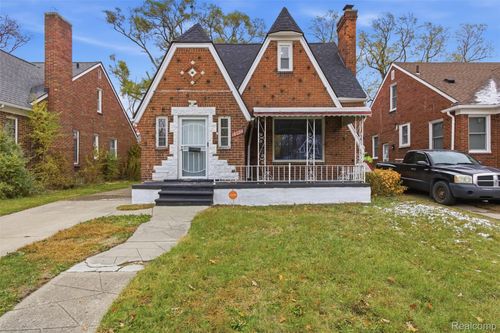 18690 Steel St, Detroit, MI, 48235-1327 | Card Image