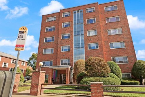 26-215 Massachusetts Ave, Arlington, MA, 02474-8629 | Card Image