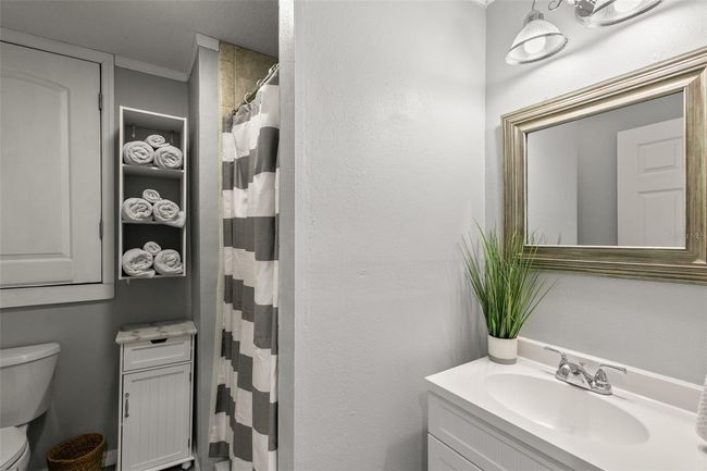 2376 Hanover Dr, Townhouse with 3 bedrooms, 3 bathrooms and null parking in DUNEDIN FL | Image 25