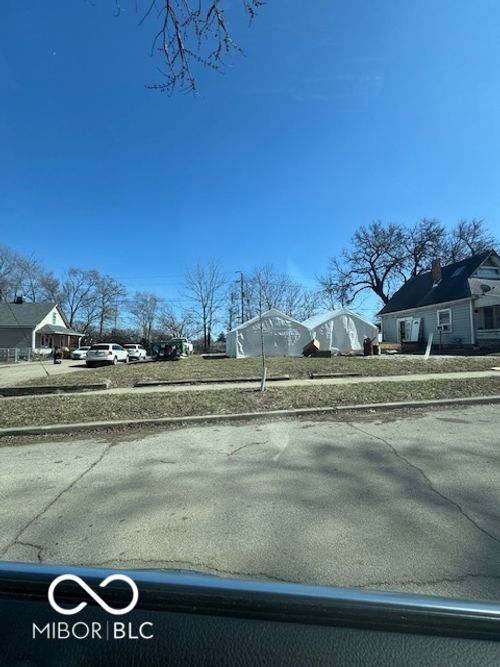 1801 S Delaware St, Indianapolis, IN, 46225-1718 | Card Image