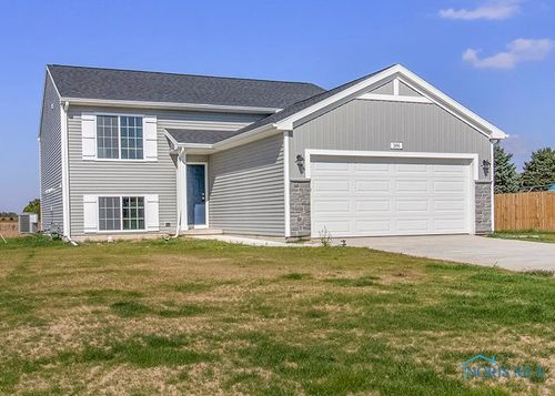 366 Douglas Dr, Liberty Center, OH, 43532-9218 | Card Image