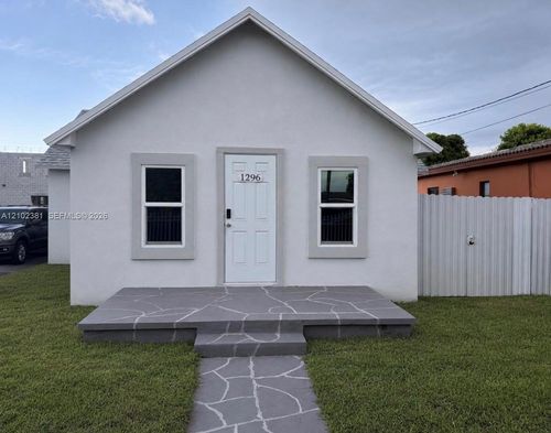 1296 72nd St, Miami, FL, 33147-6416 | Card Image