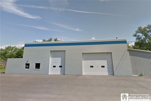 1850 Lyndon Blvd, Falconer, NY, 14733-1737 | Card Image