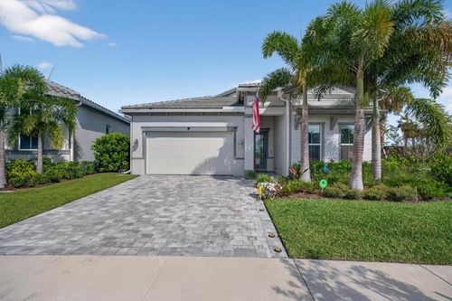 10405 Northbrook Cir, Palm Beach Gardens, FL, 33412-7303 | Card Image