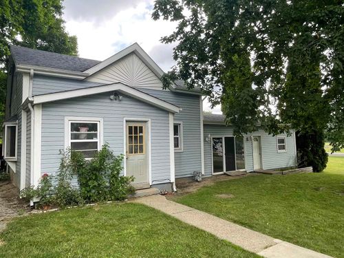 405 E North St, Fremont, IN, 46737-2127 | Card Image