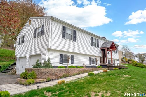 129 Berner Ter, Milford, CT, 06460-6768 | Card Image