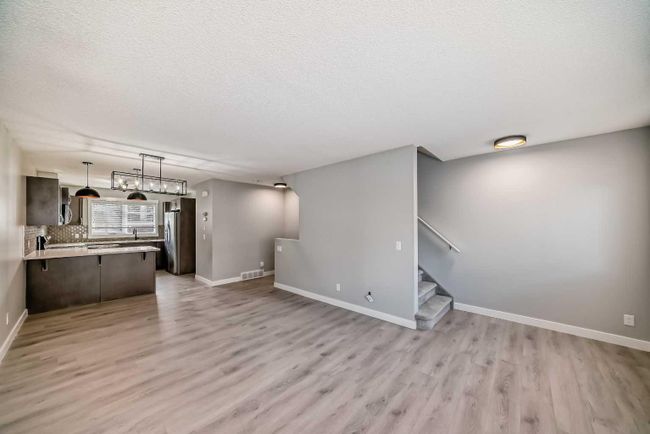 304 - 2461 Baysprings Link Sw, Home with 2 bedrooms, 2 bathrooms and 1 parking in Airdrie AB | Image 6