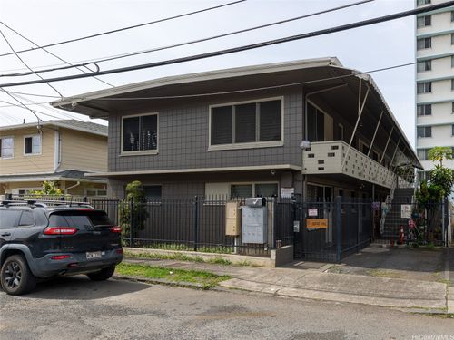 1213 Matlock Ave, Honolulu, HI, 96814-1262 | Card Image