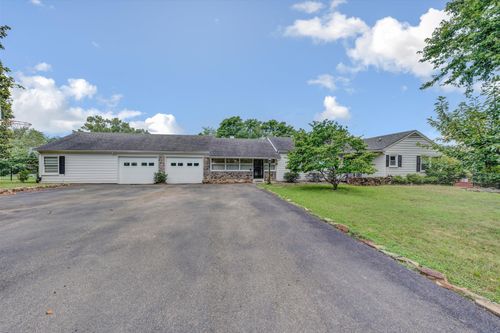 3091 Pitzer Rd, Roanoke, VA, 24014-5428 | Card Image