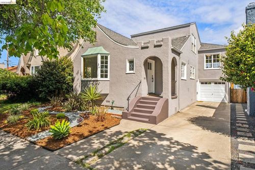 1339 Thousand Oaks Blvd., Albany, CA, 94706 | Card Image