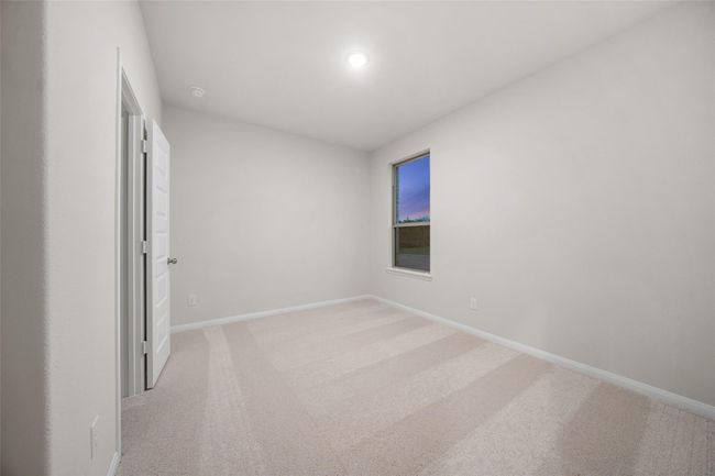 1081 Westfork Dr, House other with 5 bedrooms, 3 bathrooms and 3 parking in Sealy TX | Image 7