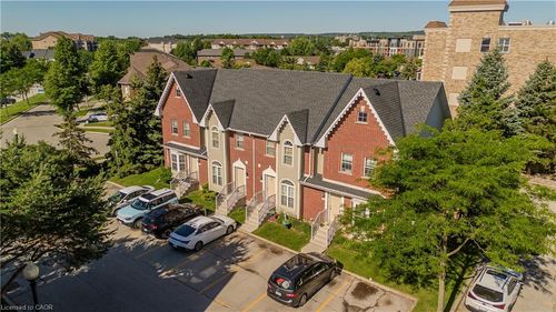 3-4200 Kilmer Dr, Burlington, ON, L7M4Y2 | Card Image