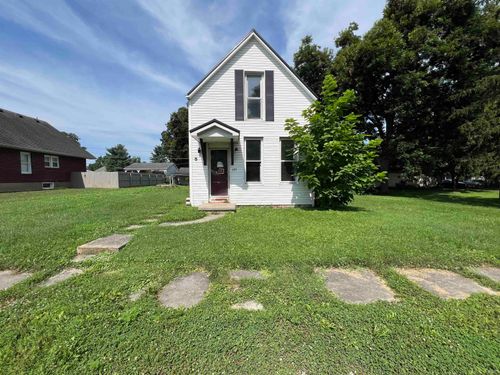 107 S 4th Ave, Haubstadt, IN, 47639-8218 | Card Image