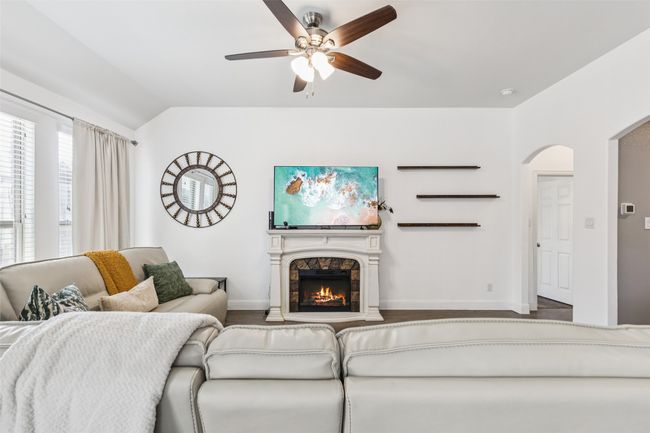 1344 Mountain View Ln, House other with 4 bedrooms, 4 bathrooms and null parking in Kennedale TX | Image 6