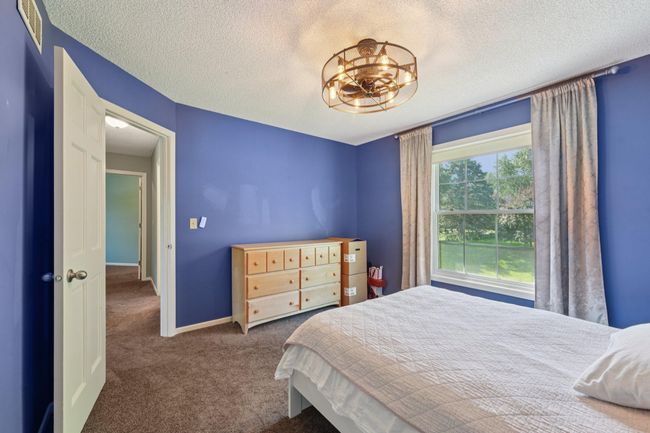 1477 Langdon Pl, House other with 6 bedrooms, 3 bathrooms and null parking in Eden Prairie MN | Image 37