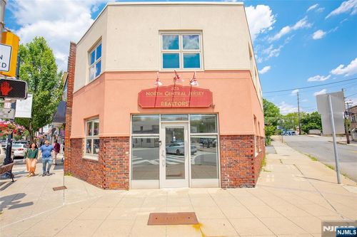 375 Broad St, Bloomfield, NJ, 07003-4446 | Card Image