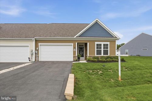 19536 Cosmos St, HAGERSTOWN, MD, 21742-3389 | Card Image