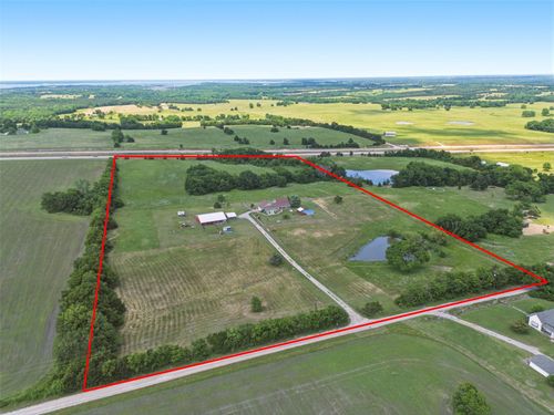 643 County Road 2992, Windom, TX, 75492-4223 | Card Image